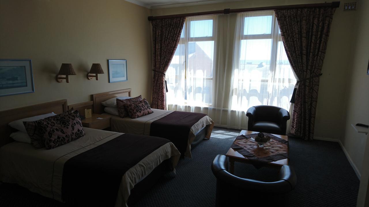 Lamberts Bay Hotel Lambertʼs Bay Екстериор снимка