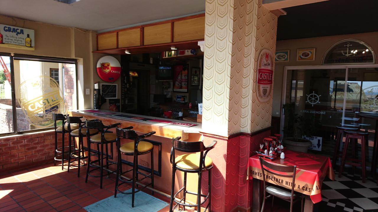 Lamberts Bay Hotel Lambertʼs Bay Екстериор снимка